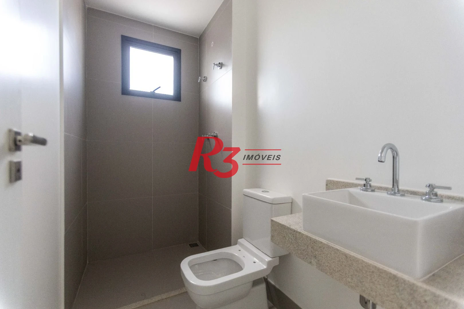 Apartamento com 2 dormitórios à venda, 83 m² por R$ 1.220.000,00 - Boqueirão - Santos/SP