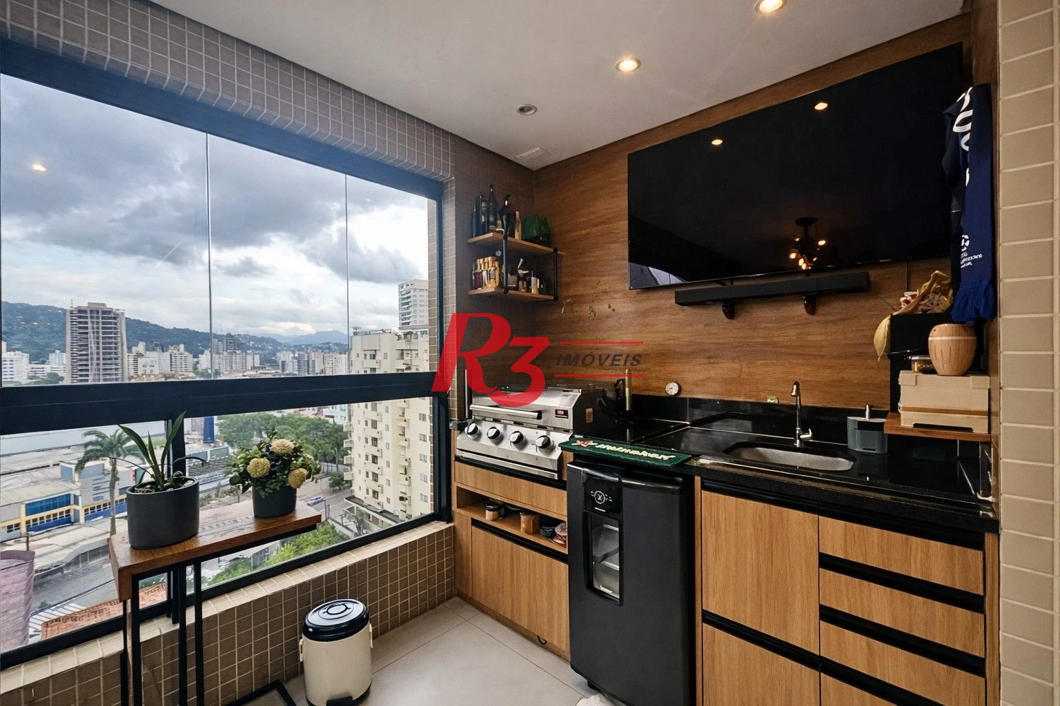 Apartamento à venda, 75 m² por R$ 1.140.000,00 - José Menino - Santos/SP