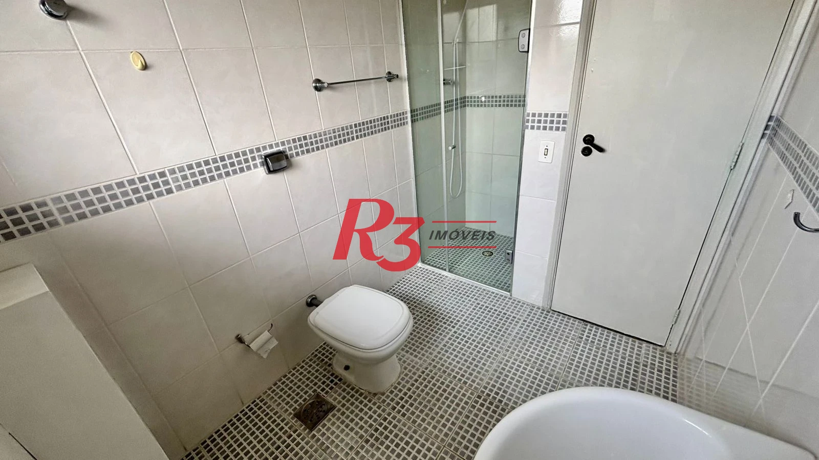 Apartamento com 2 dormitórios à venda, 116 m² por R$ 580.000,00 - Boqueirão - Santos/SP