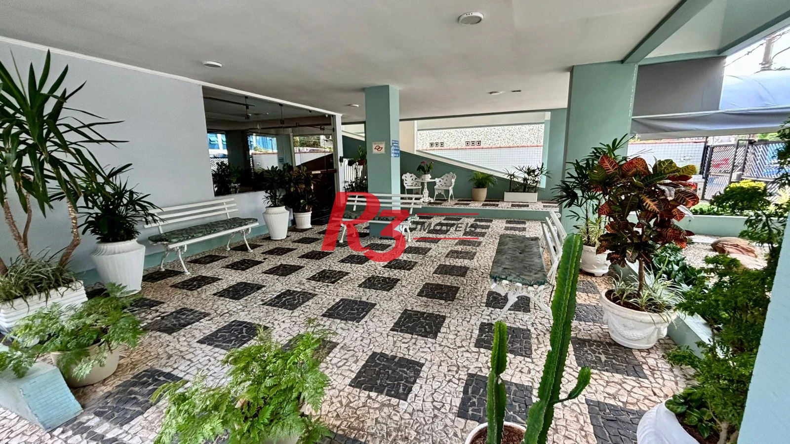Apartamento com 2 dormitórios à venda, 116 m² por R$ 580.000,00 - Boqueirão - Santos/SP