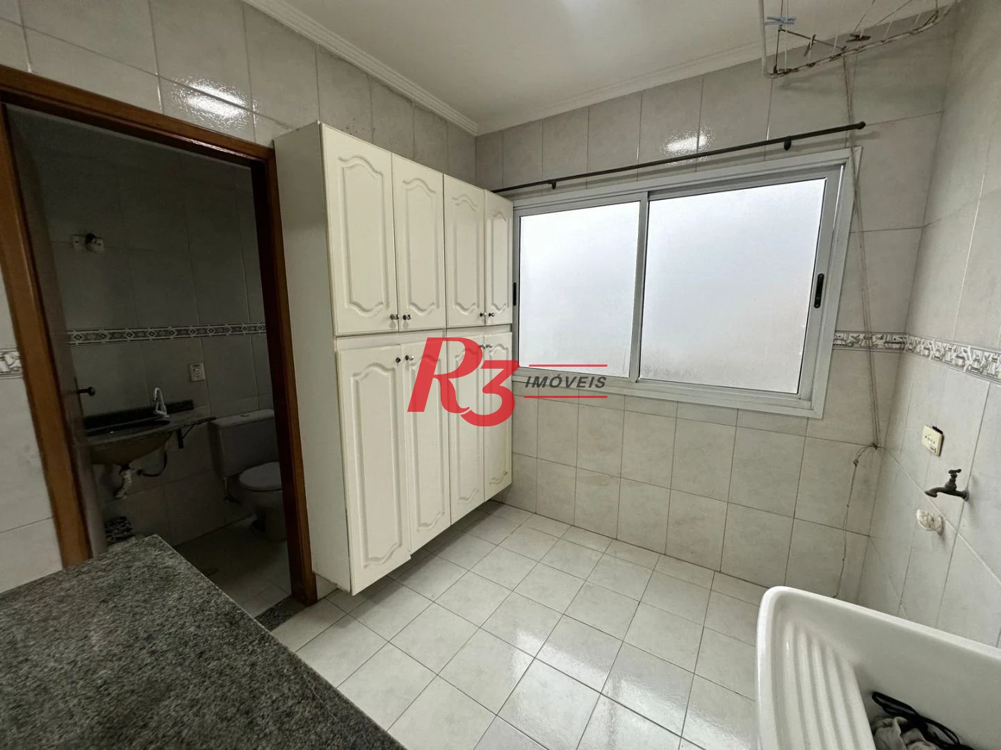 Apartamento com 3 dormitórios para alugar, 170 m² por R$ 8.000,00/mês - Aviação - Praia Grande/SP