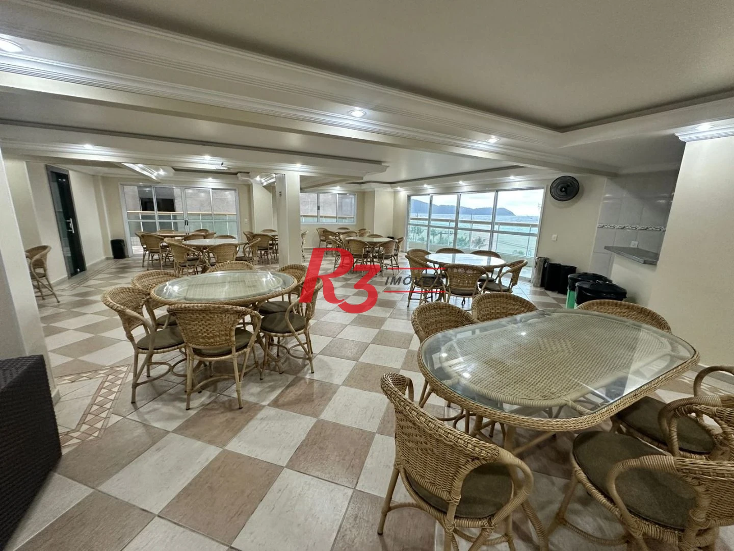 Apartamento com 3 dormitórios para alugar, 170 m² por R$ 8.000,00/mês - Aviação - Praia Grande/SP