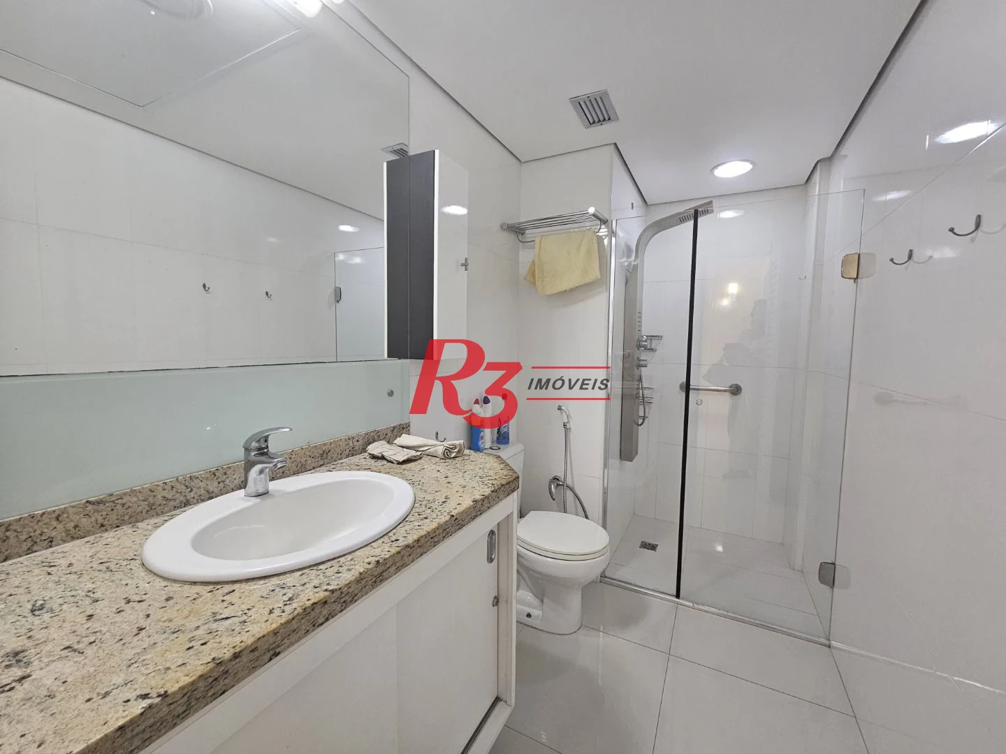 Apartamento com 2 dormitórios à venda, 60 m² por R$ 850.000,00 - Boqueirão - Santos/SP