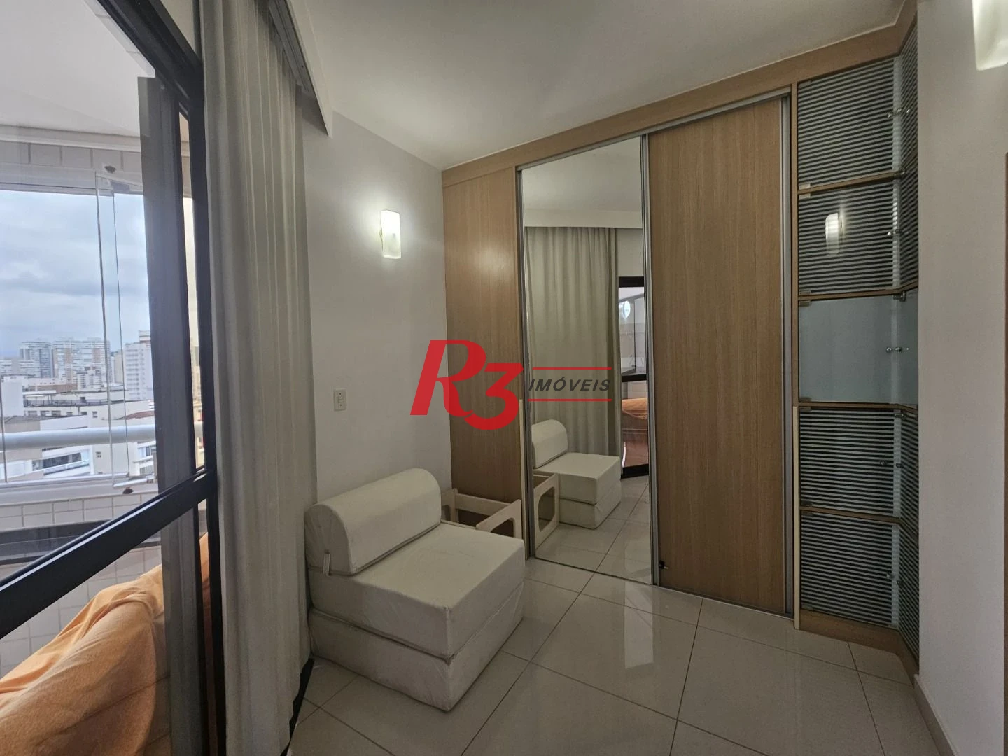 Apartamento com 2 dormitórios à venda, 60 m² por R$ 850.000,00 - Boqueirão - Santos/SP
