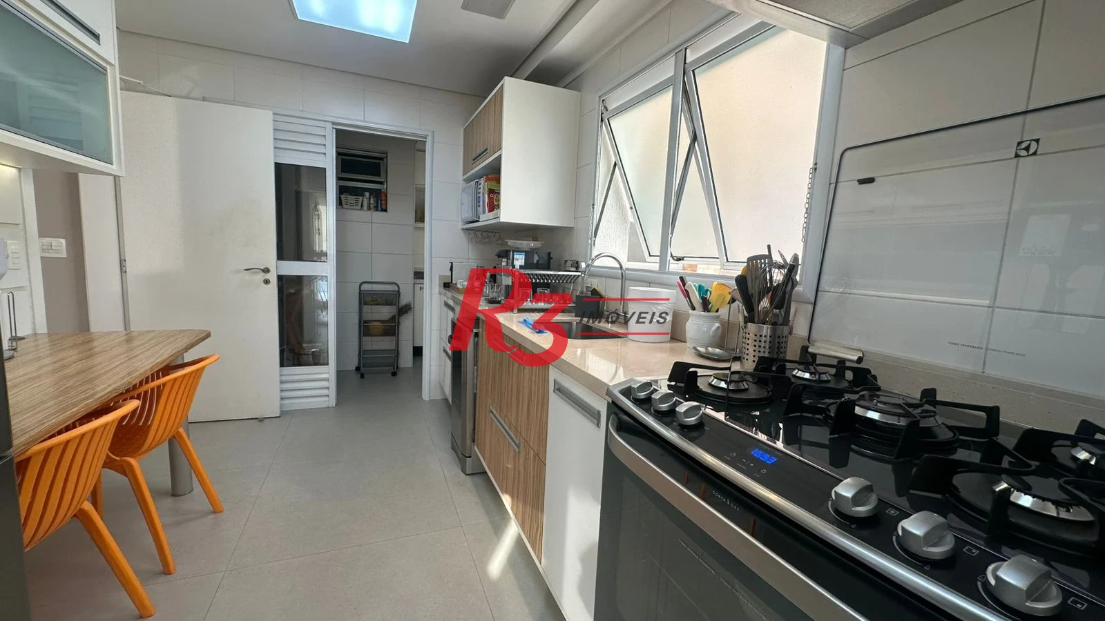 Apartamento com 3 dormitórios à venda, 159 m² por R$ 2.250.000,00 - Gonzaga - Santos/SP