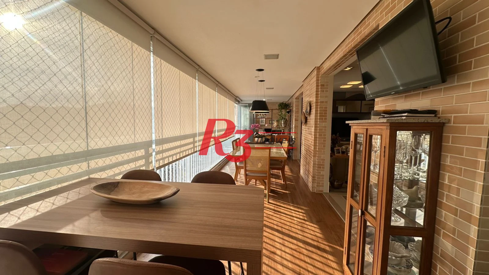 Apartamento com 3 dormitórios à venda, 159 m² por R$ 2.250.000,00 - Gonzaga - Santos/SP