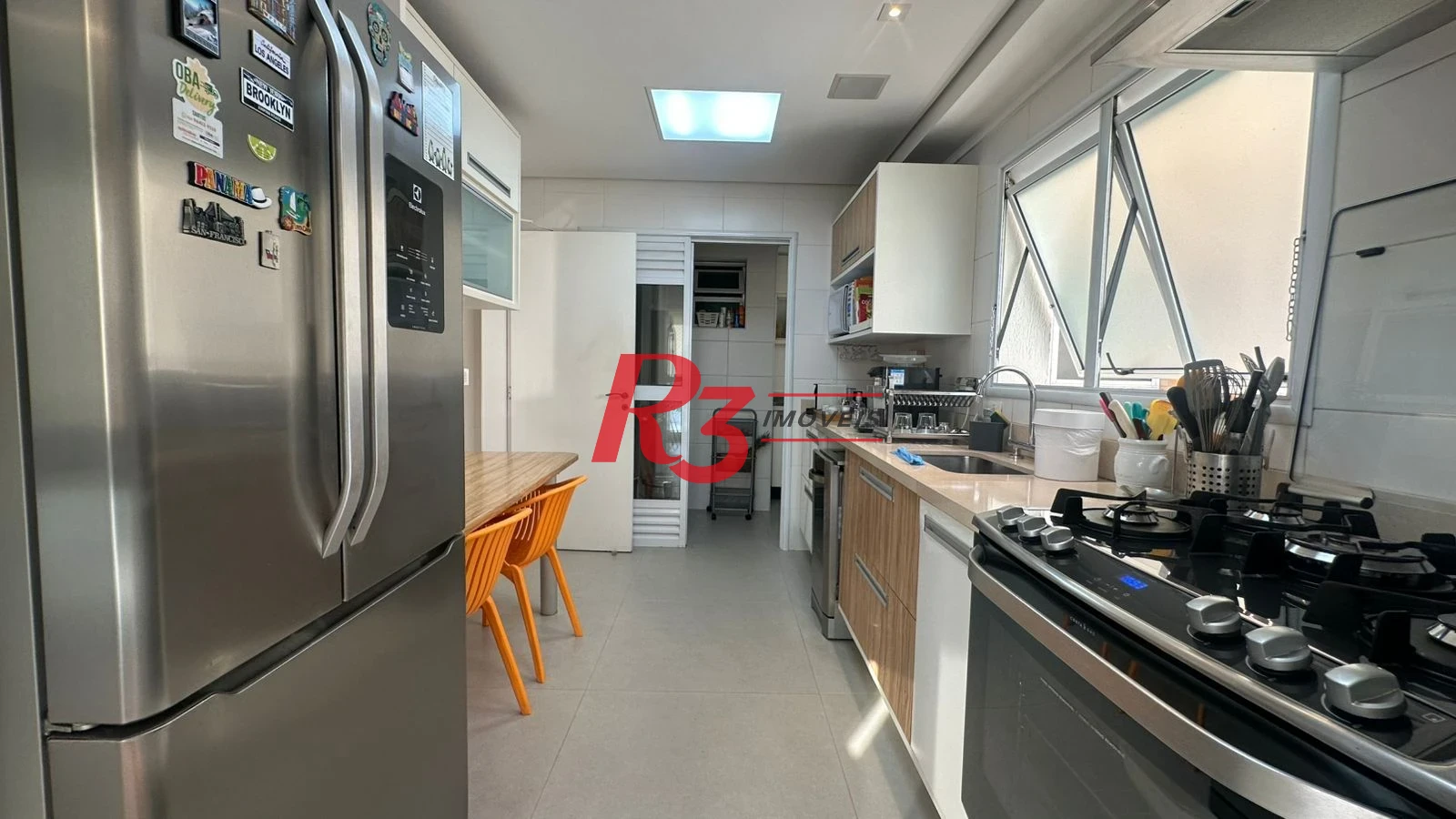 Apartamento com 3 dormitórios à venda, 159 m² por R$ 2.250.000,00 - Gonzaga - Santos/SP