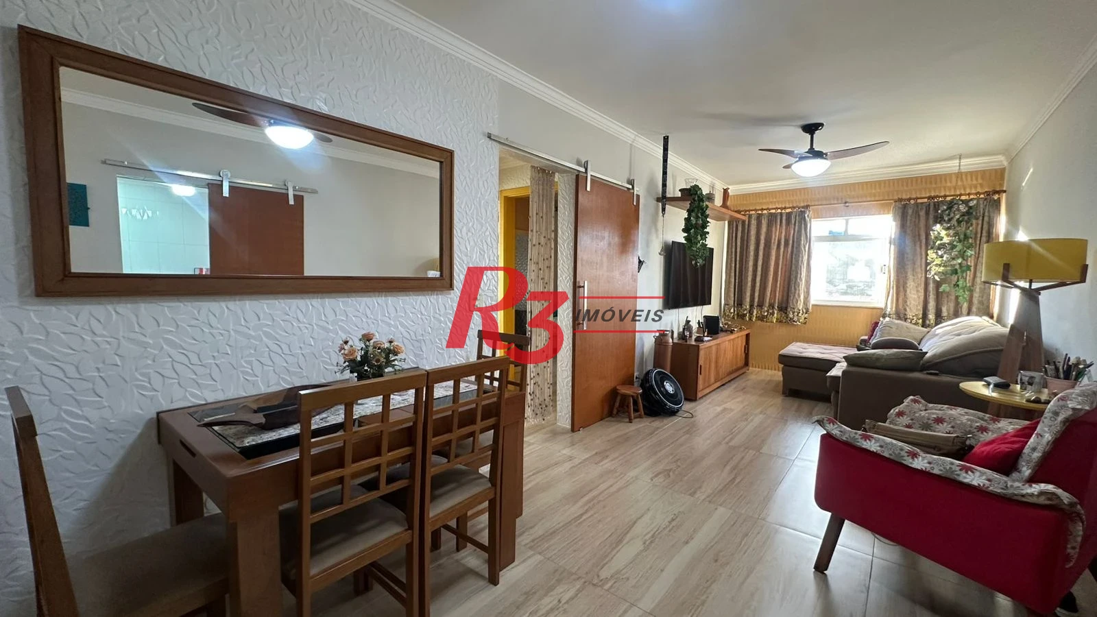 Apartamento com 3 dormitórios à venda, 115 m² por R$ 695.000,00 - Campo Grande - Santos/SP