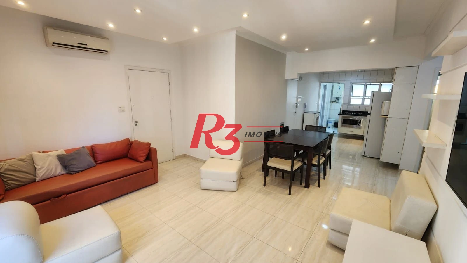 Apartamento com 2 dormitórios à venda, 84 m² por R$ 816.200,00 - Gonzaga - Santos/SP