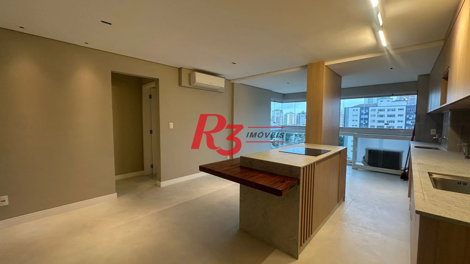 Apartamento com 1 dormitório à venda, 48 m² por R$ 690.000,00 - Ponta da Praia - Santos/SP