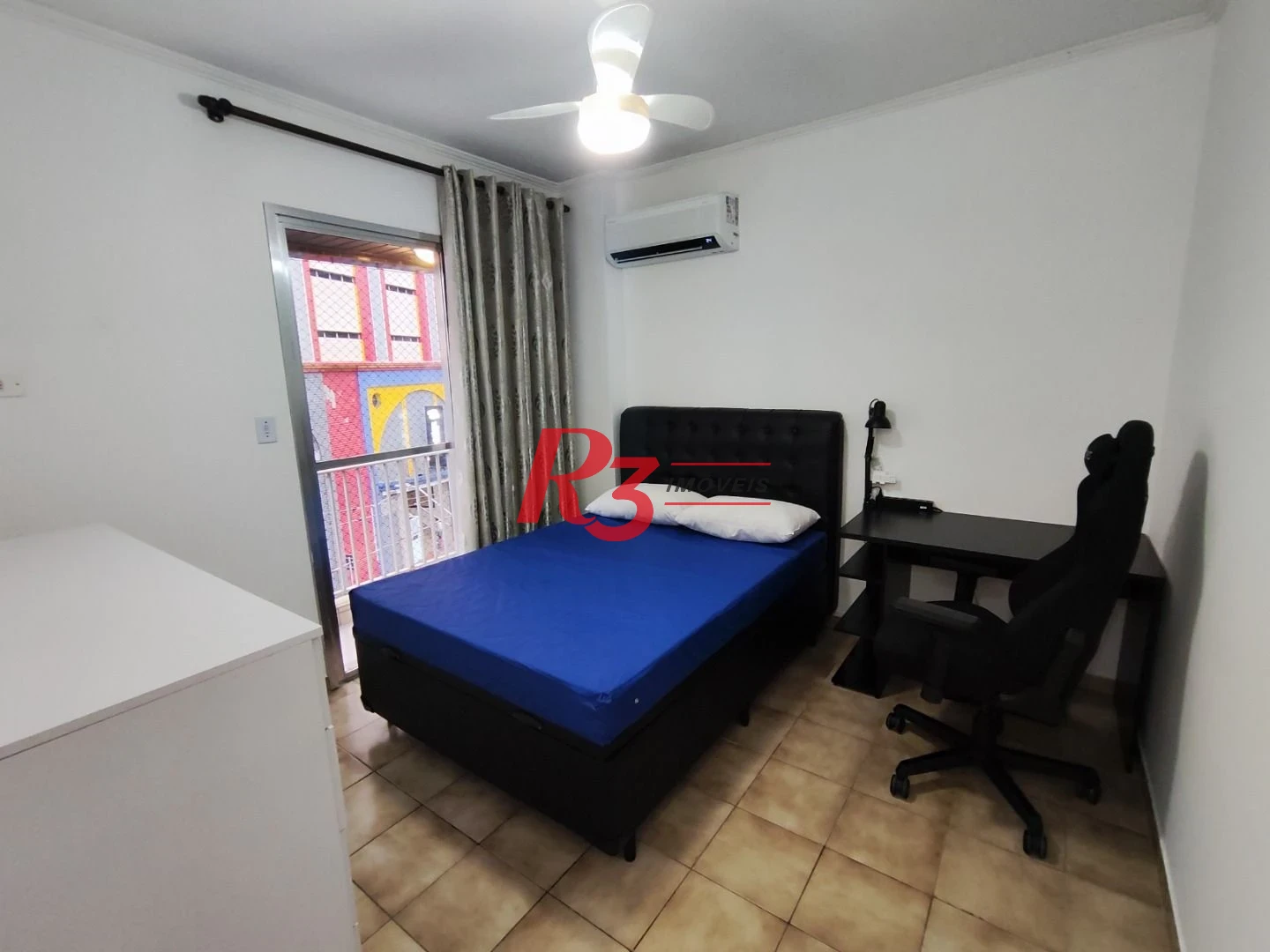 Apartamento com 2 dormitórios à venda, 70 m² por R$ 450.000,00 - Boqueirão - Praia Grande/SP
