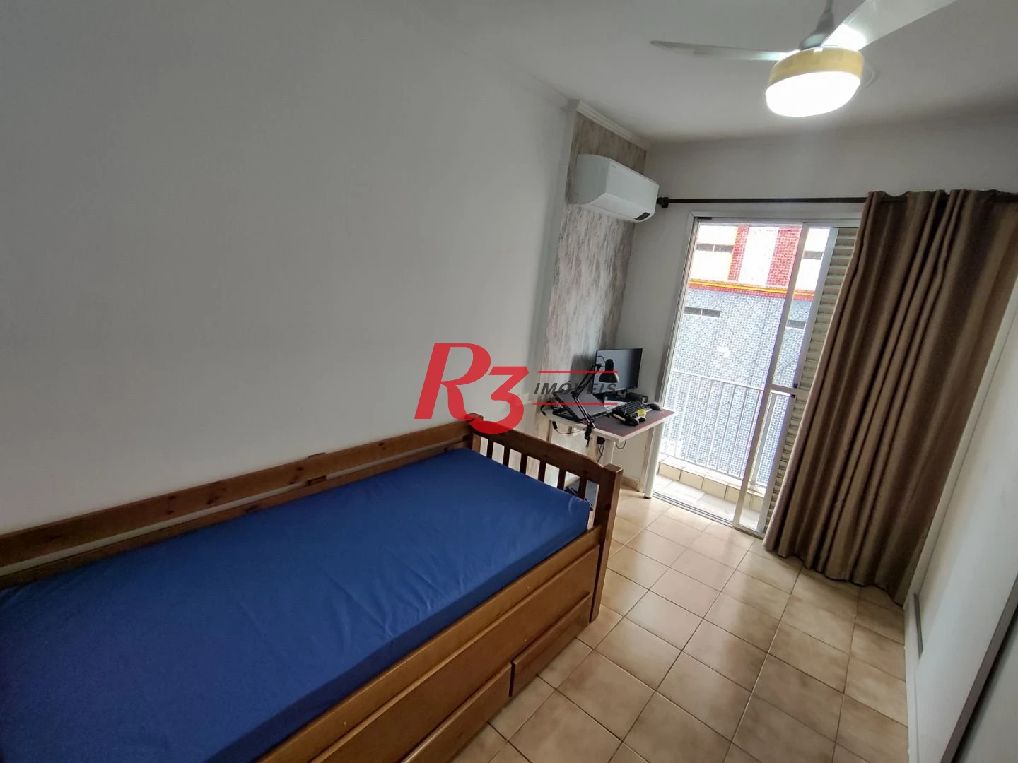 Apartamento com 2 dormitórios à venda, 70 m² por R$ 450.000,00 - Boqueirão - Praia Grande/SP