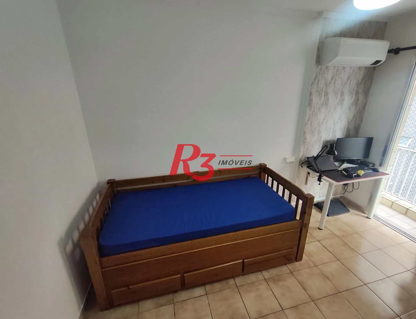 Apartamento com 2 dormitórios à venda, 70 m² por R$ 450.000,00 - Boqueirão - Praia Grande/SP