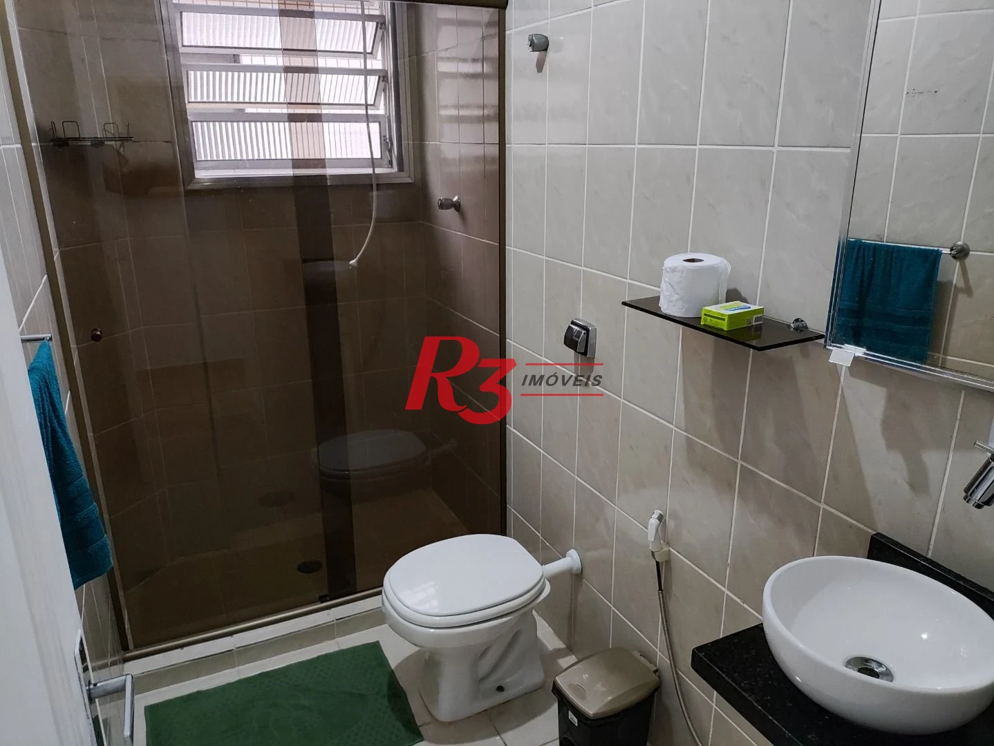 Apartamento com 2 dormitórios à venda, 70 m² por R$ 450.000,00 - Boqueirão - Praia Grande/SP