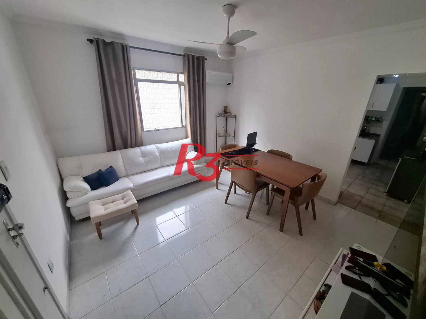 Apartamento com 2 dormitórios à venda, 70 m² por R$ 450.000,00 - Boqueirão - Praia Grande/SP
