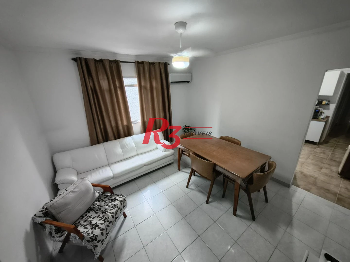Apartamento com 2 dormitórios à venda, 70 m² por R$ 450.000,00 - Boqueirão - Praia Grande/SP