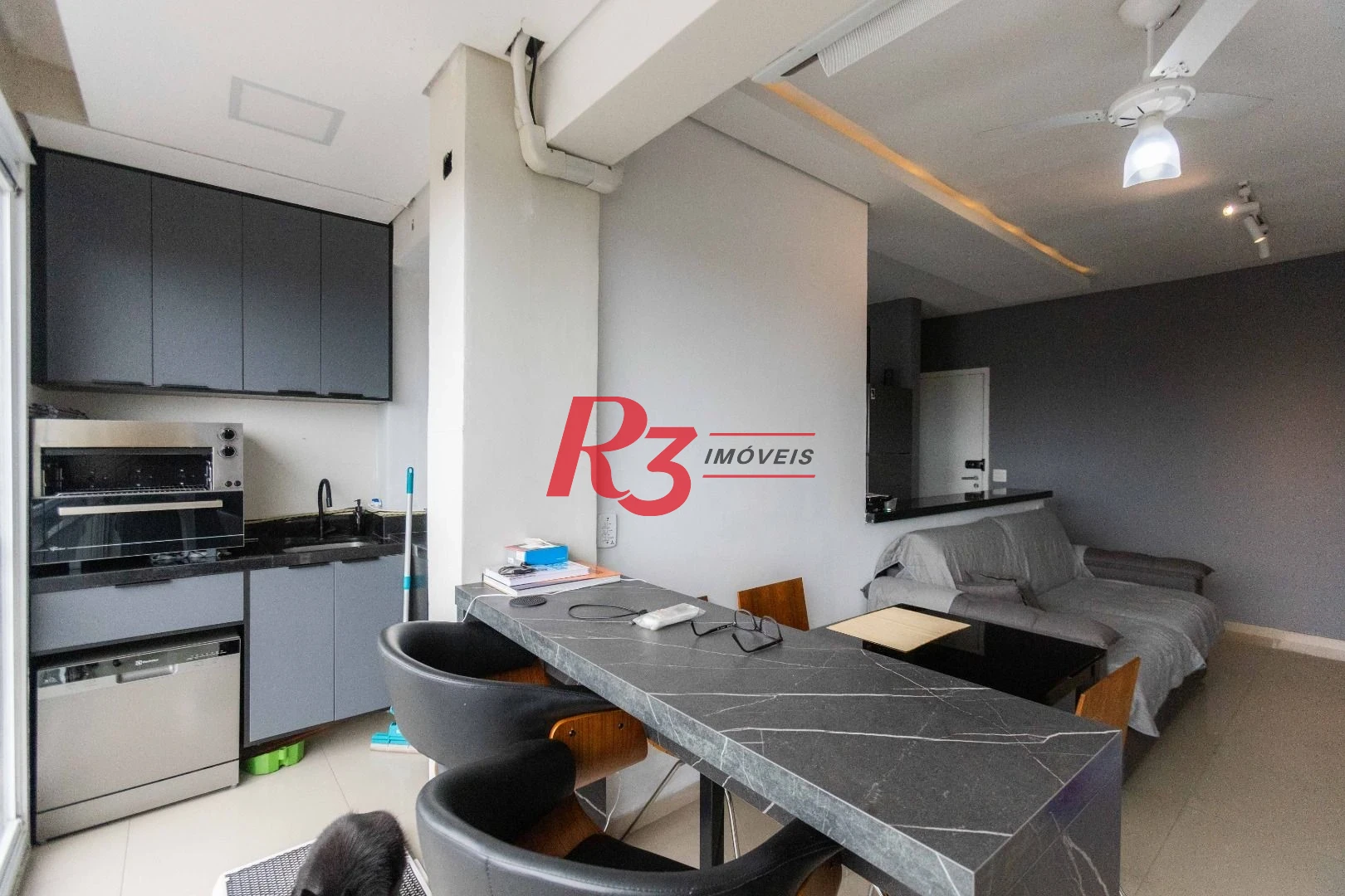 Apartamento à venda, 52 m² por R$ 450.000,00 - Vila Matias - Santos/SP