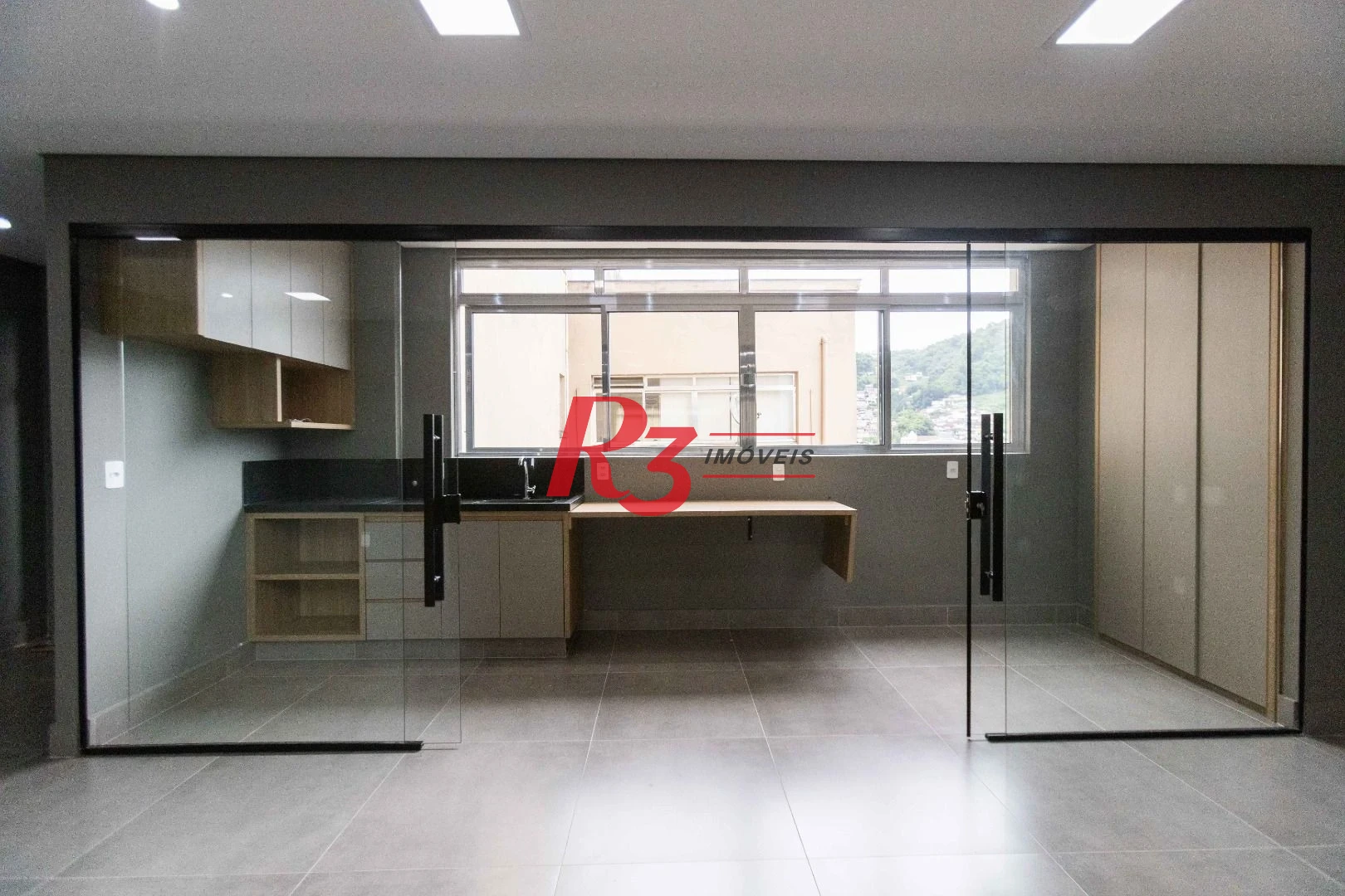 Sala para alugar, 80 m² por R$ 4.000,02/mês - Centro - Santos/SP