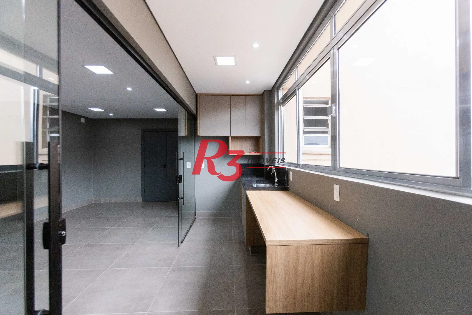 Sala para alugar, 80 m² por R$ 4.000,02/mês - Centro - Santos/SP