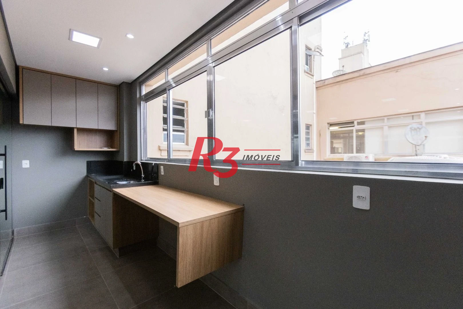 Sala para alugar, 80 m² por R$ 4.000,02/mês - Centro - Santos/SP