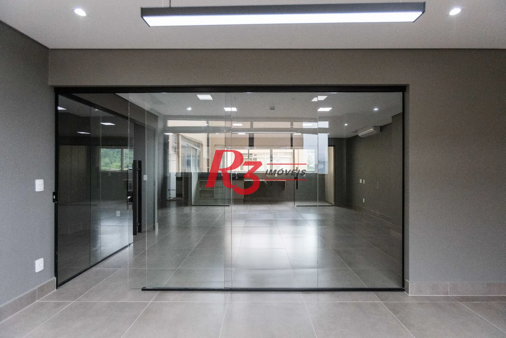Sala para alugar, 80 m² por R$ 4.000,02/mês - Centro - Santos/SP