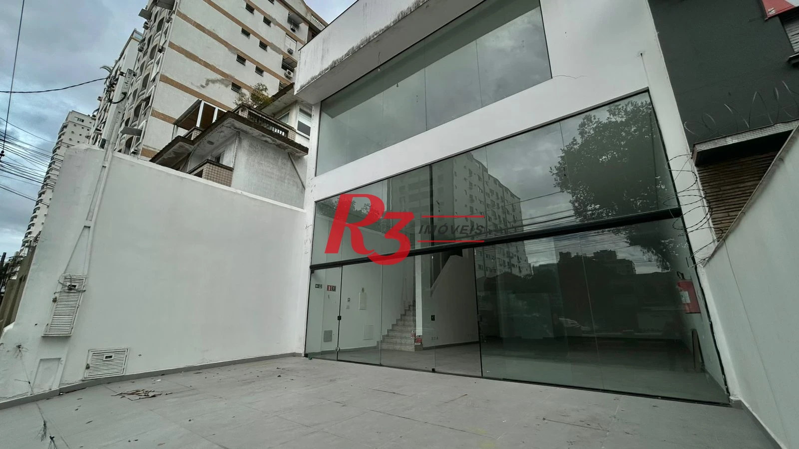 Loja para alugar, 197 m² por R$ 19.872,00/mês - Marapé - Santos/SP