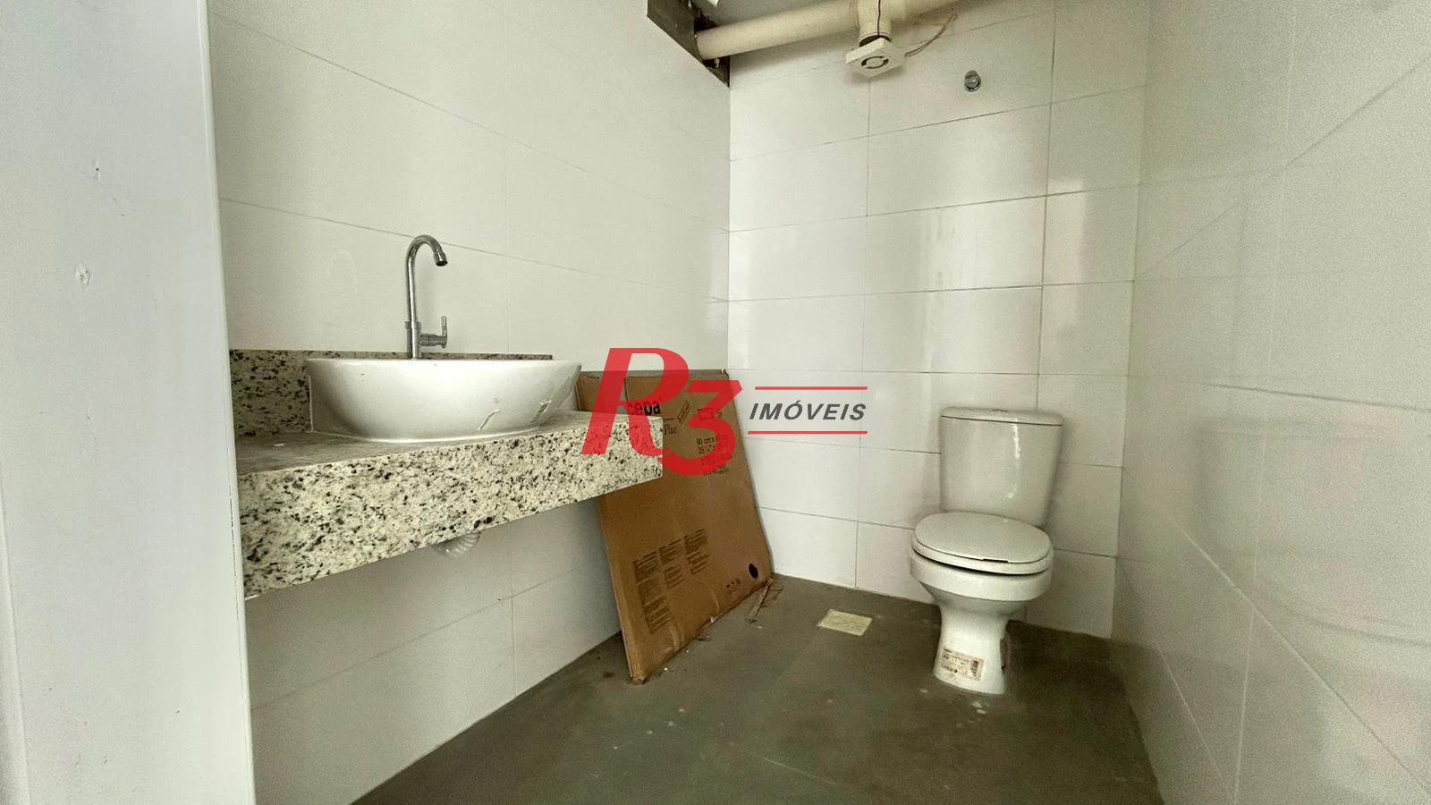 Loja para alugar, 197 m² por R$ 19.872,00/mês - Marapé - Santos/SP