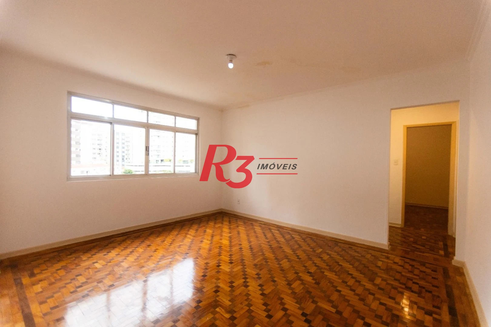 Apartamento com 2 dormitórios à venda, 78 m² por R$ 630.000,00 - Gonzaga - Santos/SP
