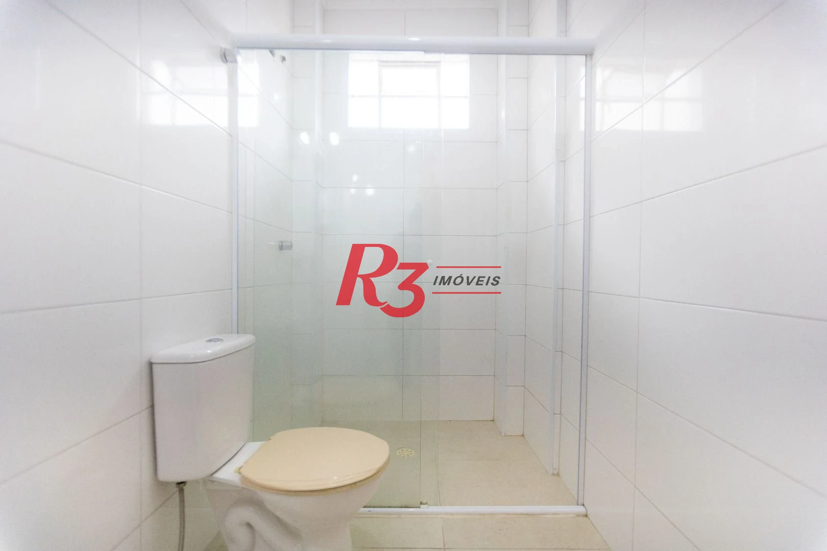 Apartamento com 2 dormitórios à venda, 78 m² por R$ 630.000,00 - Gonzaga - Santos/SP