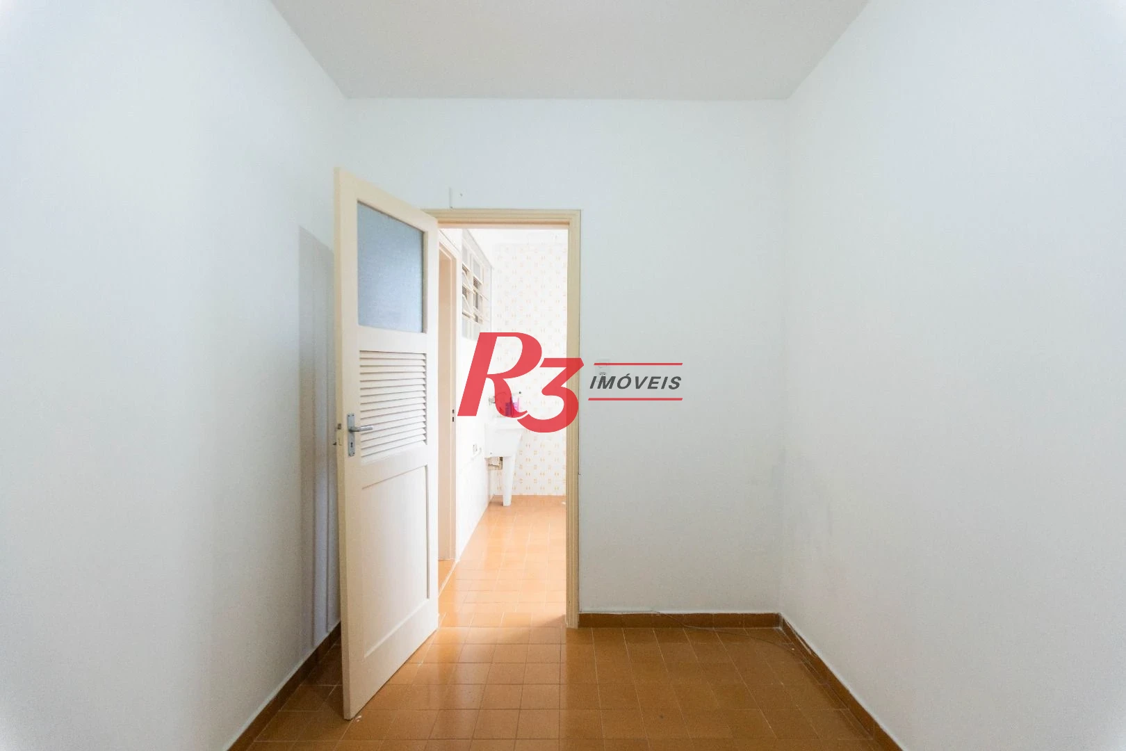Apartamento com 2 dormitórios à venda, 78 m² por R$ 630.000,00 - Gonzaga - Santos/SP