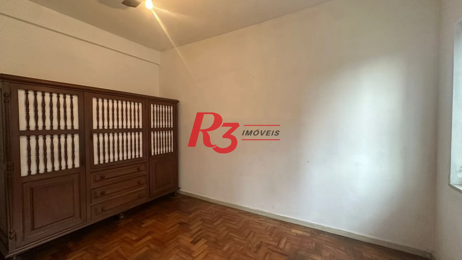 Apartamento com 1 dormitório à venda, 49 m² por R$ 395.000,00 - Embaré - Santos/SP
