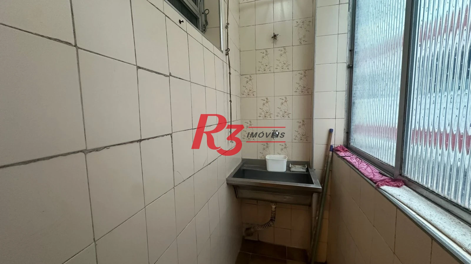 Apartamento com 1 dormitório à venda, 49 m² por R$ 395.000,00 - Embaré - Santos/SP