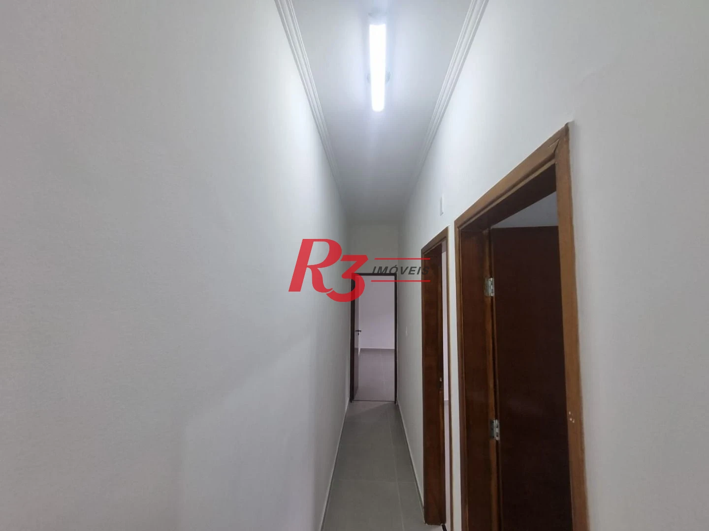 Casa com 3 dormitórios à venda, 150 m² por R$ 500.000,00 - Vila São Jorge - São Vicente/SP