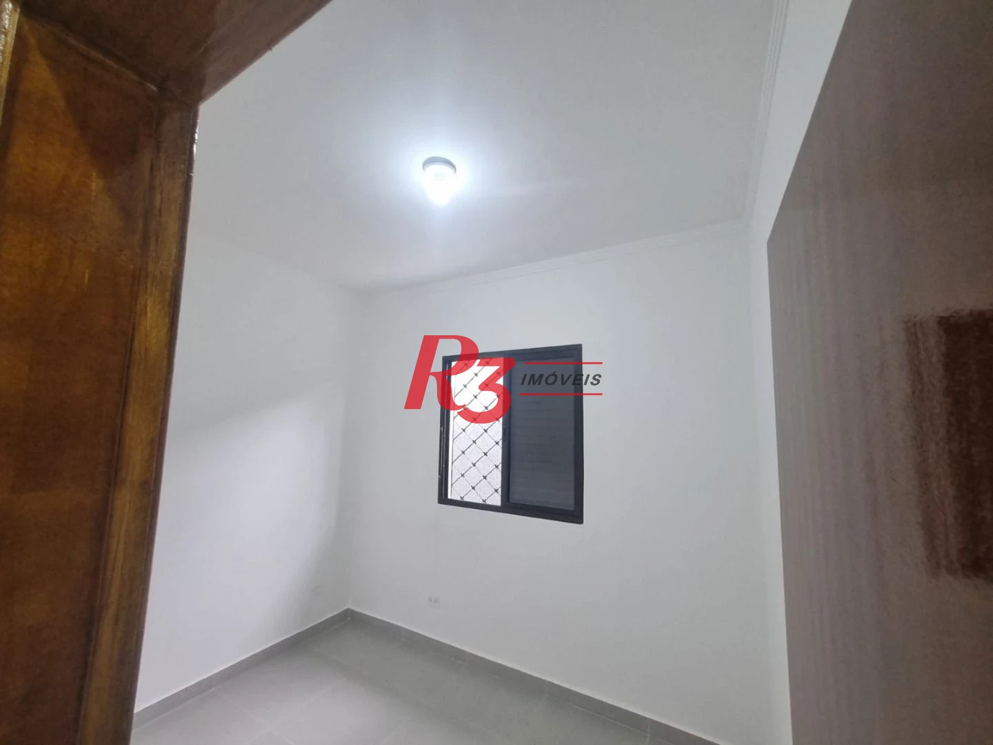 Casa com 3 dormitórios à venda, 150 m² por R$ 500.000,00 - Vila São Jorge - São Vicente/SP