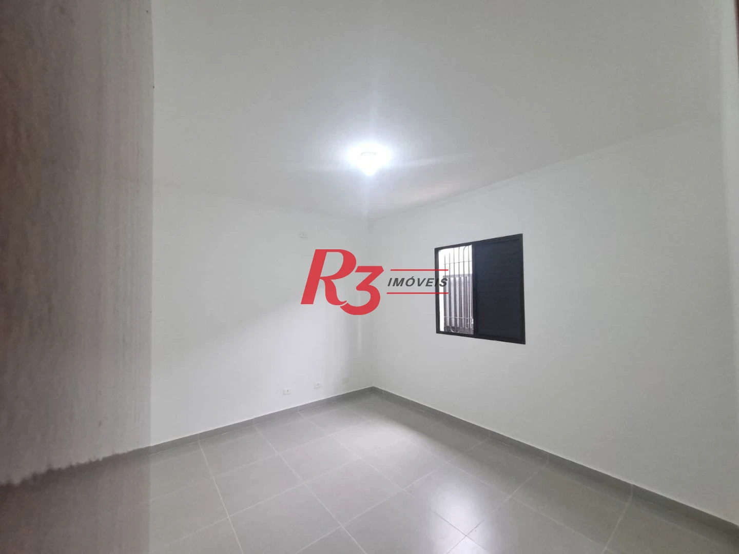 Casa com 3 dormitórios à venda, 150 m² por R$ 500.000,00 - Vila São Jorge - São Vicente/SP