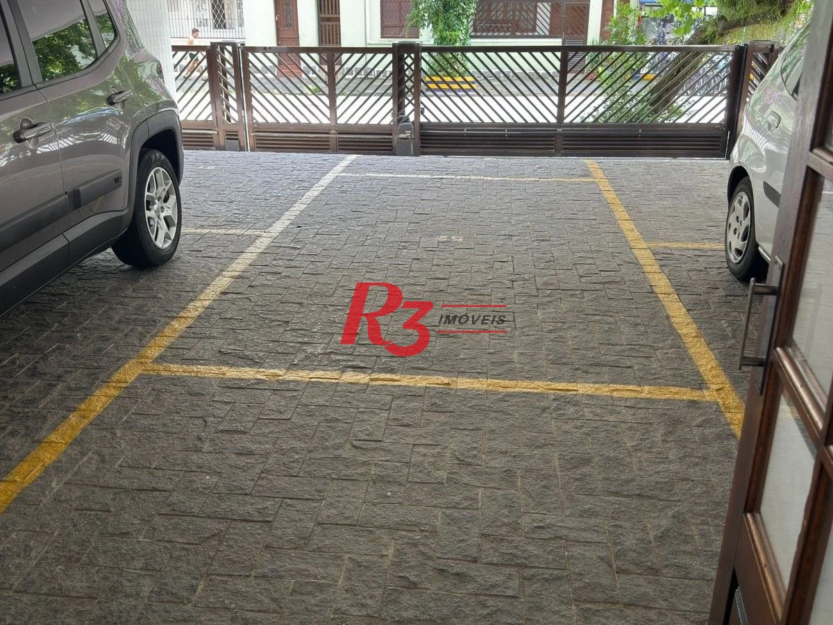 Apartamento à venda, 111 m² por R$ 695.000,00 - Gonzaga - Santos/SP