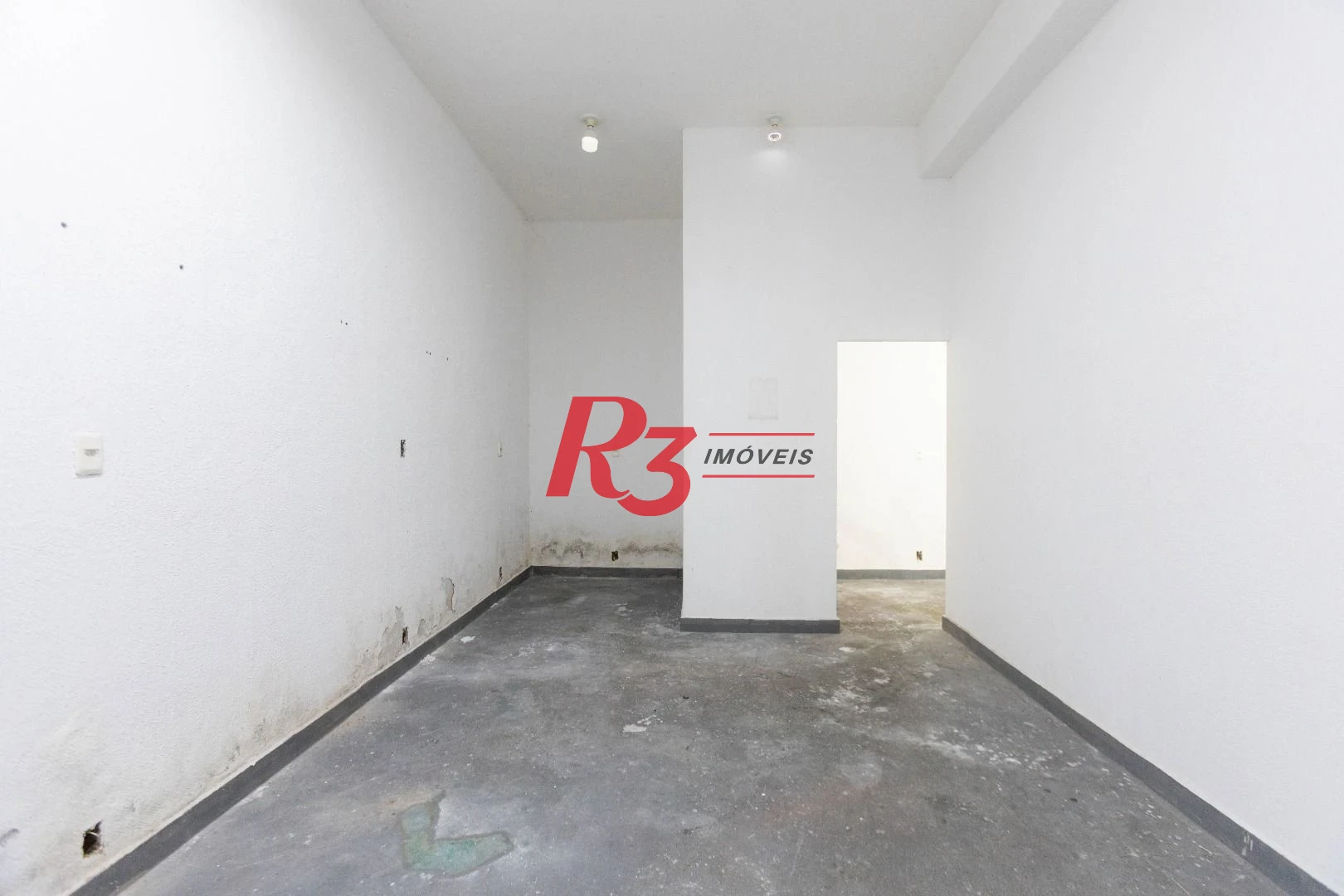 Terreno para alugar, 470 m² por R$ 13.450,00/mês - Macuco - Santos/SP