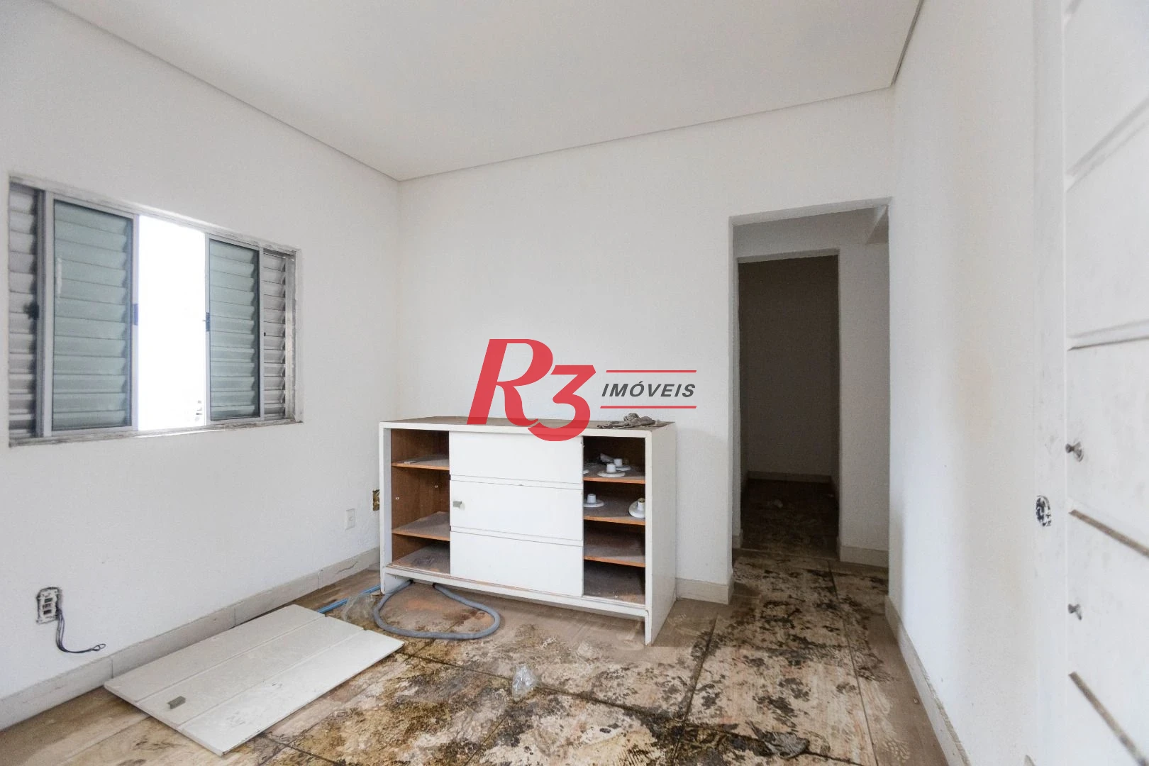 Terreno para alugar, 470 m² por R$ 13.450,00/mês - Macuco - Santos/SP