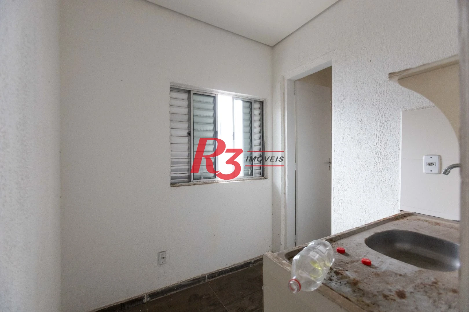 Terreno para alugar, 470 m² por R$ 13.450,00/mês - Macuco - Santos/SP