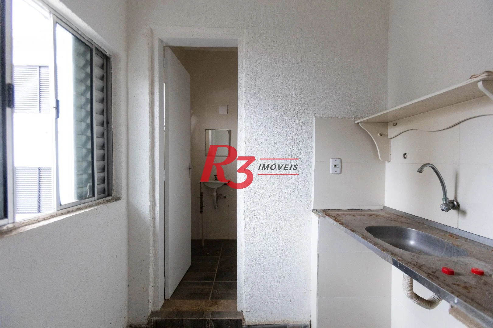 Terreno para alugar, 470 m² por R$ 13.450,00/mês - Macuco - Santos/SP