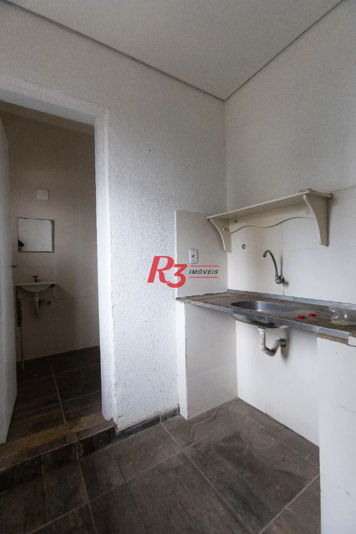 Terreno para alugar, 470 m² por R$ 13.450,00/mês - Macuco - Santos/SP