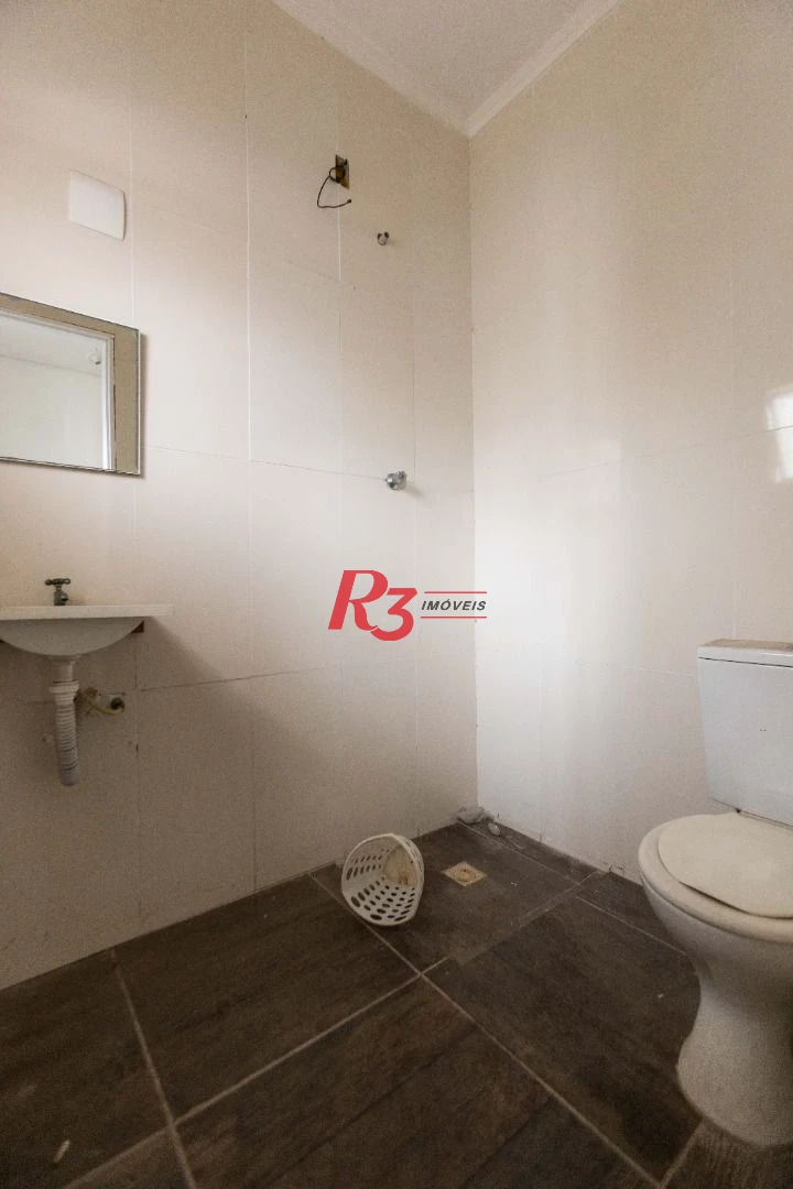 Terreno para alugar, 470 m² por R$ 13.450,00/mês - Macuco - Santos/SP