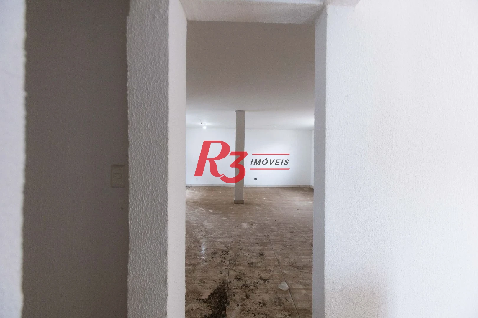 Terreno para alugar, 470 m² por R$ 13.450,00/mês - Macuco - Santos/SP