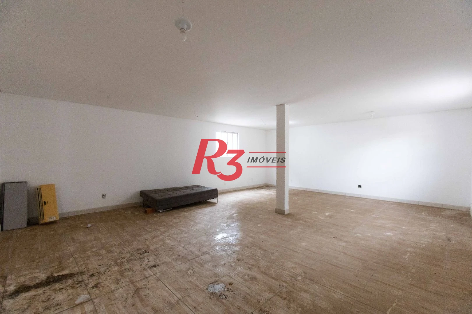 Terreno para alugar, 470 m² por R$ 13.450,00/mês - Macuco - Santos/SP