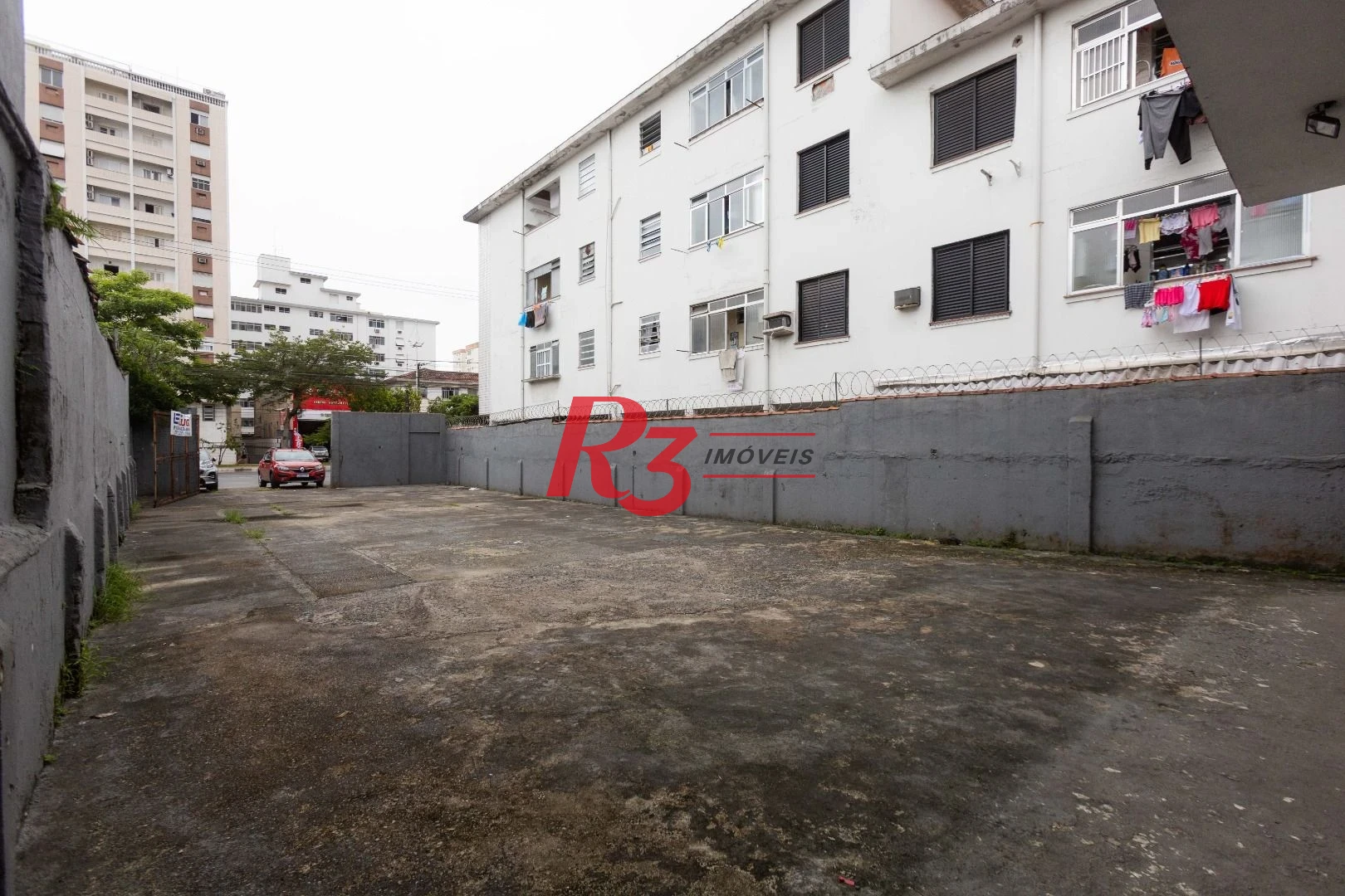 Terreno para alugar, 470 m² por R$ 13.450,00/mês - Macuco - Santos/SP