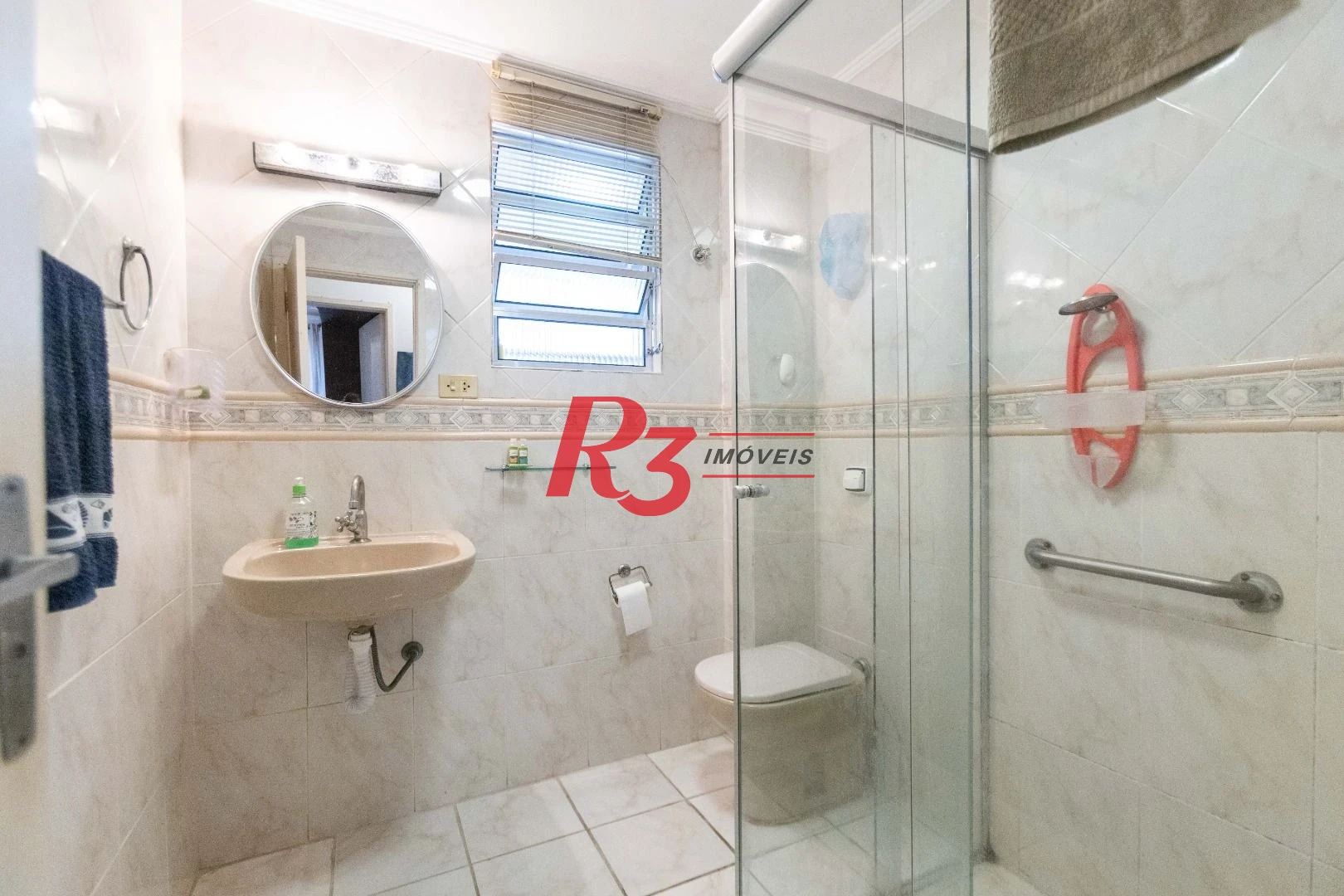 Apartamento para alugar, 100 m² por R$ 4.500,02/mês - José Menino - Santos/SP