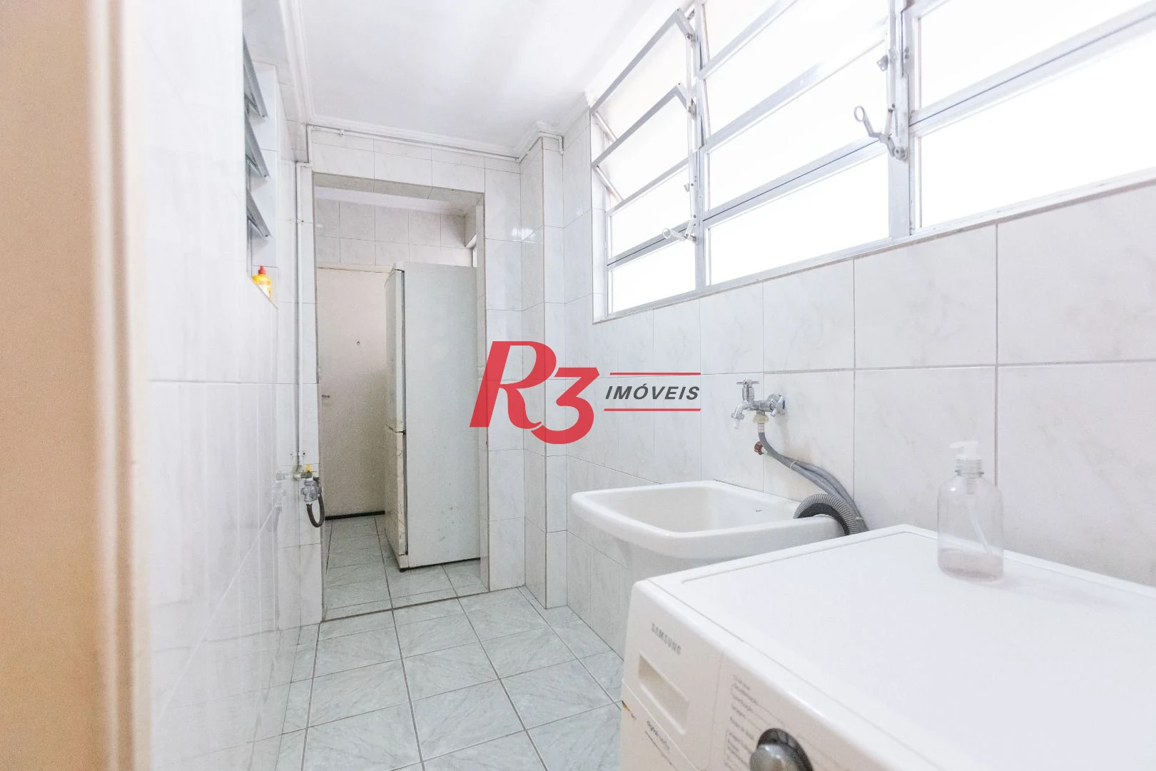 Apartamento para alugar, 100 m² por R$ 4.500,02/mês - José Menino - Santos/SP