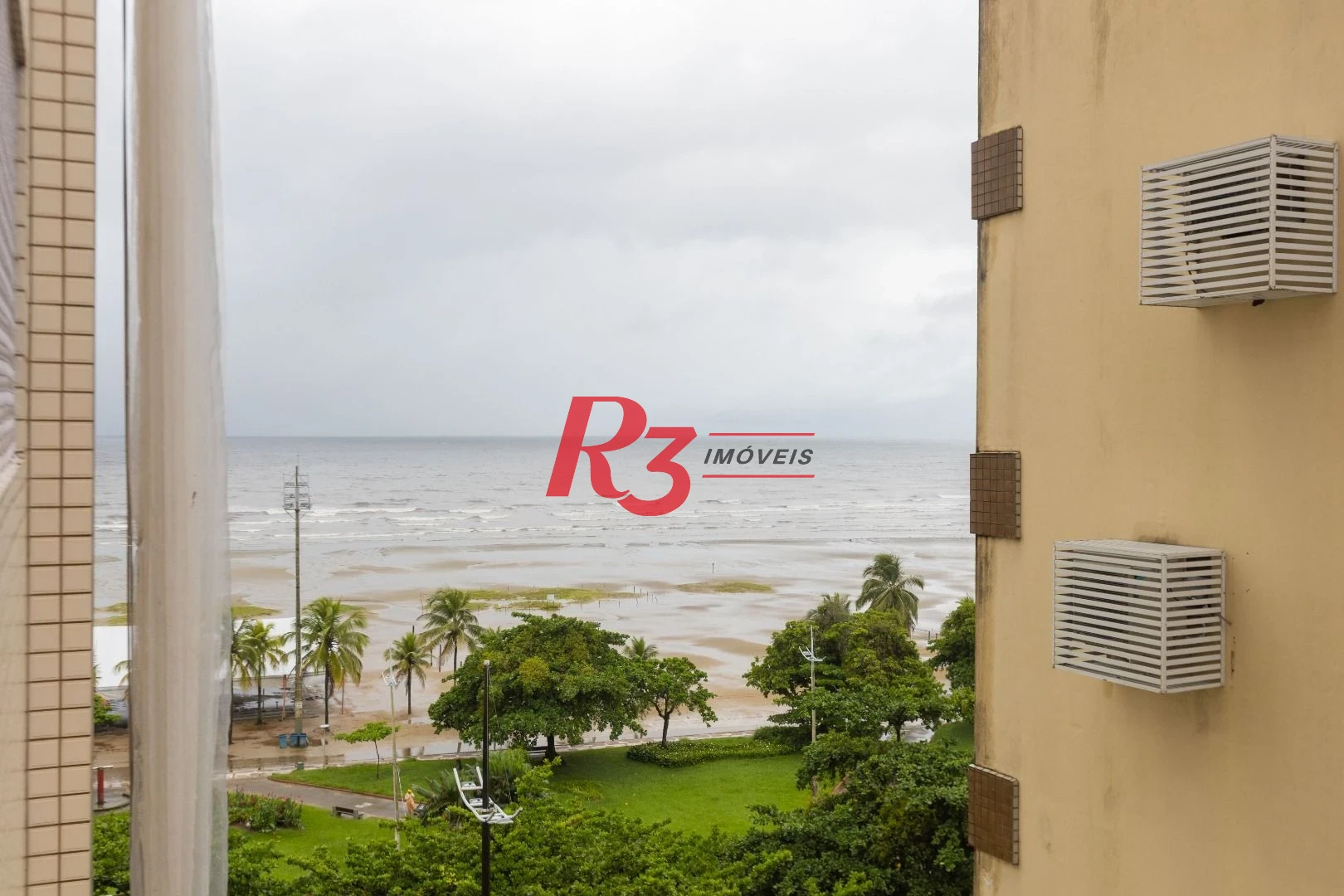 Apartamento para alugar, 100 m² por R$ 4.500,02/mês - José Menino - Santos/SP