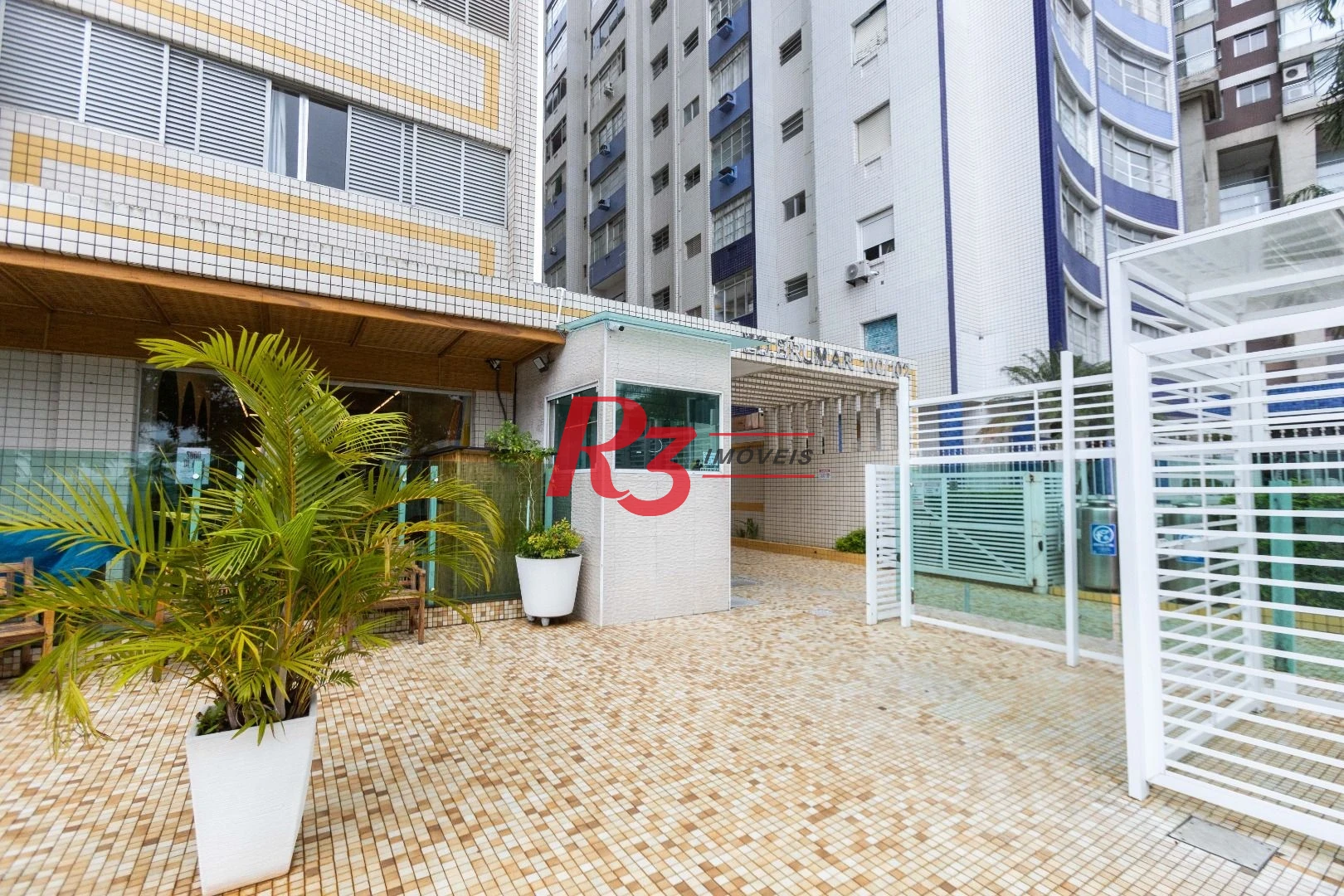 Apartamento para alugar, 100 m² por R$ 4.500,02/mês - José Menino - Santos/SP