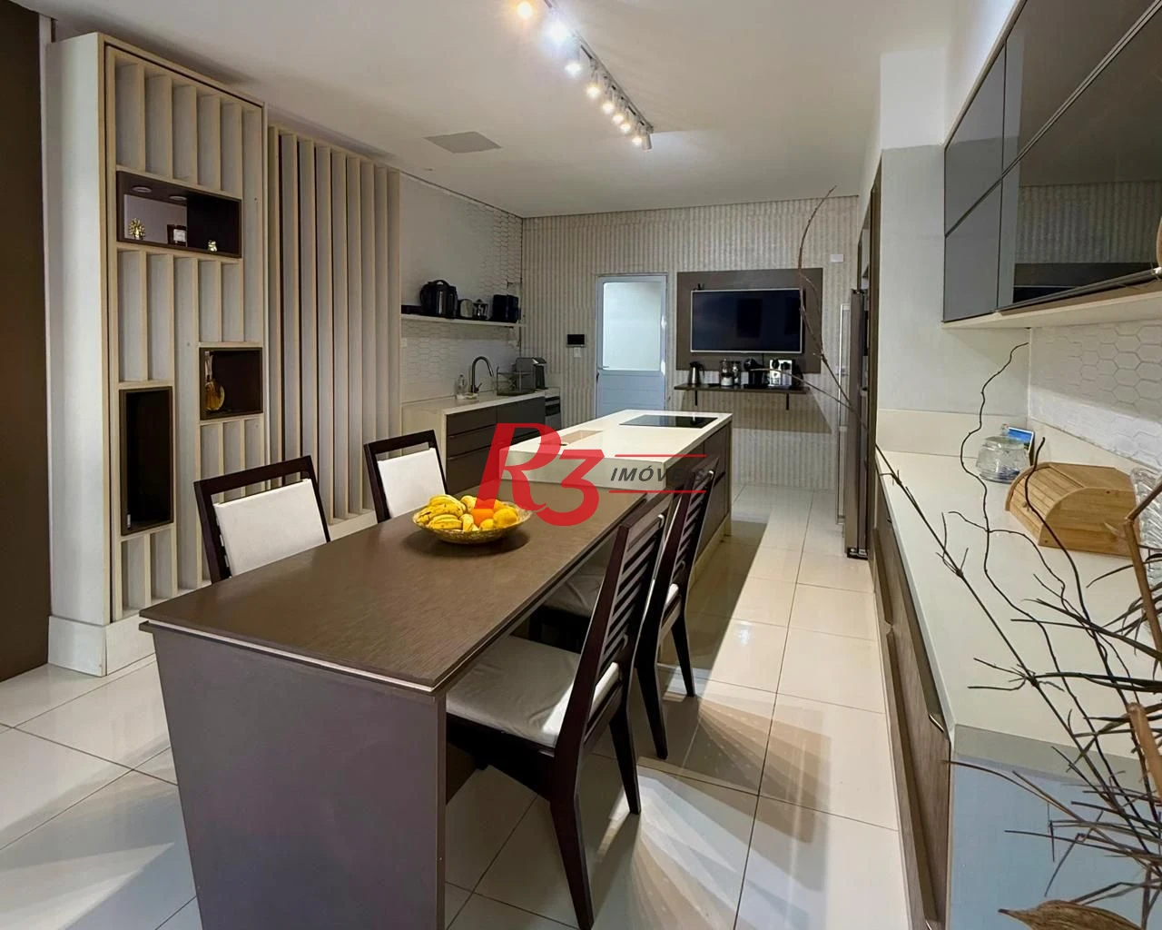 Sobrado, 400 m² - venda por R$ 1.988.000,00 ou aluguel por R$ 18.000,00/mês - Morro de Nova Cintra - Santos/SP